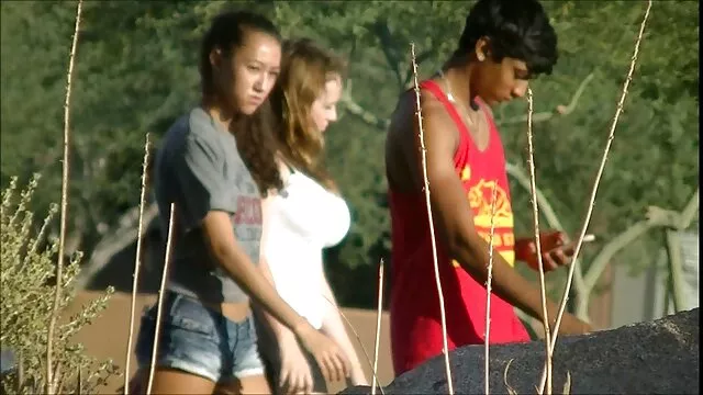 Orgia a barátnőmmel a táncparkett közelében anya fia szex pornó