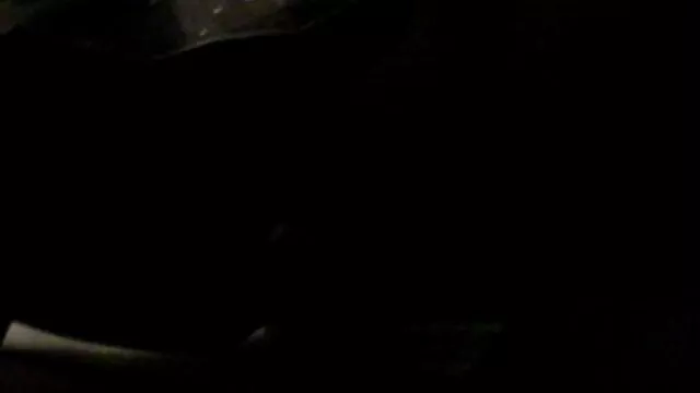 Viseljen piros ruhát Elena a vállalja, hogy két jóképű férfi érzéki dugás