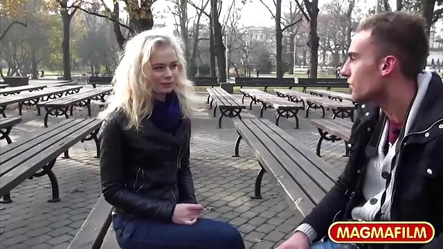 Az ember eszik animáció pornó két régi nagynénik a nyelv, cum