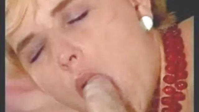Egy ember egy punci, blush, nagy pina pornó két gyönyörű ember