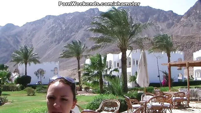 Ittam pornó női orgazmus egy poharat