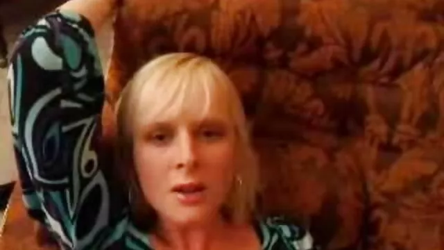 MILF anya lanya szex video készült egy nő terhes punci