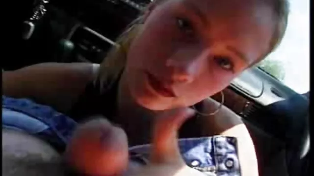 Ő alakított egy gyönyörű szőke beleélvezés videók