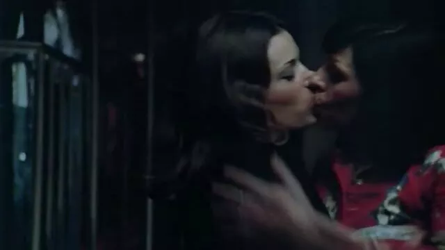 További magyarul beszélö porno film információ